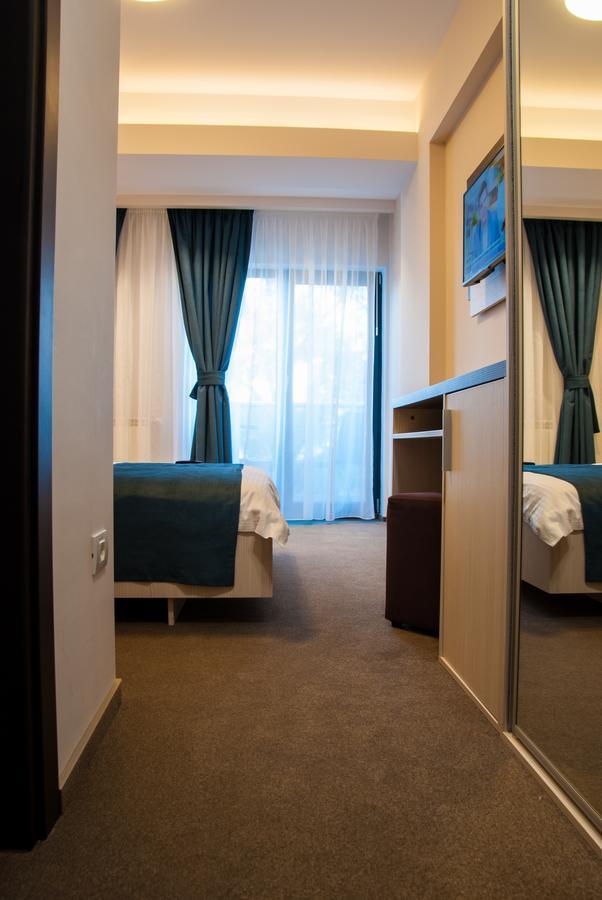 Milano Blue Mamaia Hotel Ngoại thất bức ảnh