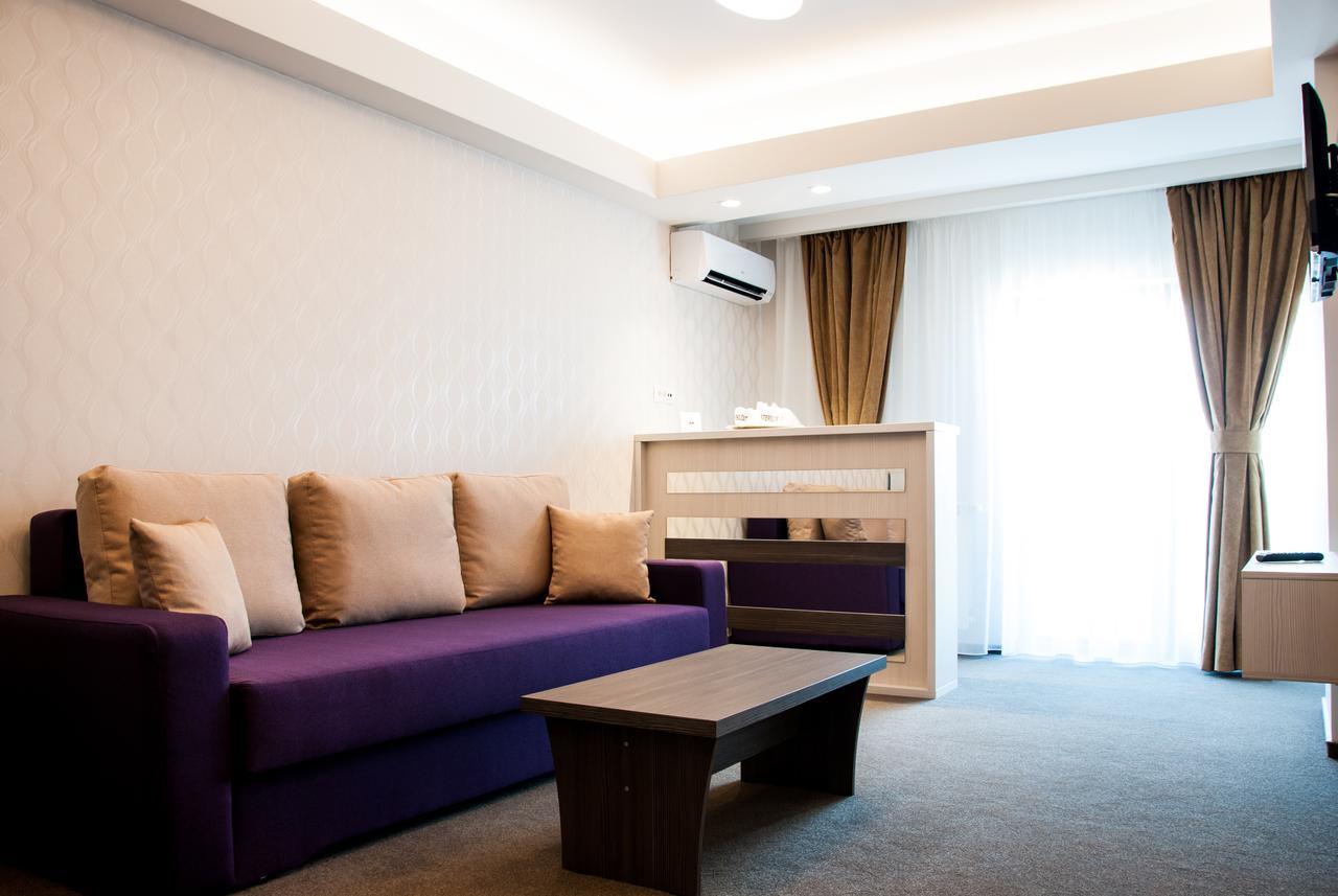 Milano Blue Mamaia Hotel Ngoại thất bức ảnh